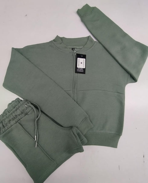 Turnhint Women's Fleece Zip-Up Bomber Jacket & Seam-Detailed Short Set